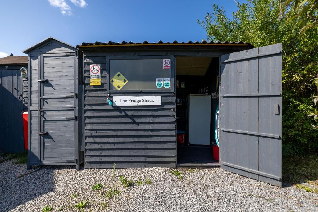 Fotografie z fotogalerie ubytování The Little Hide - Adult Only Camping Pods v destinaci Wigginton