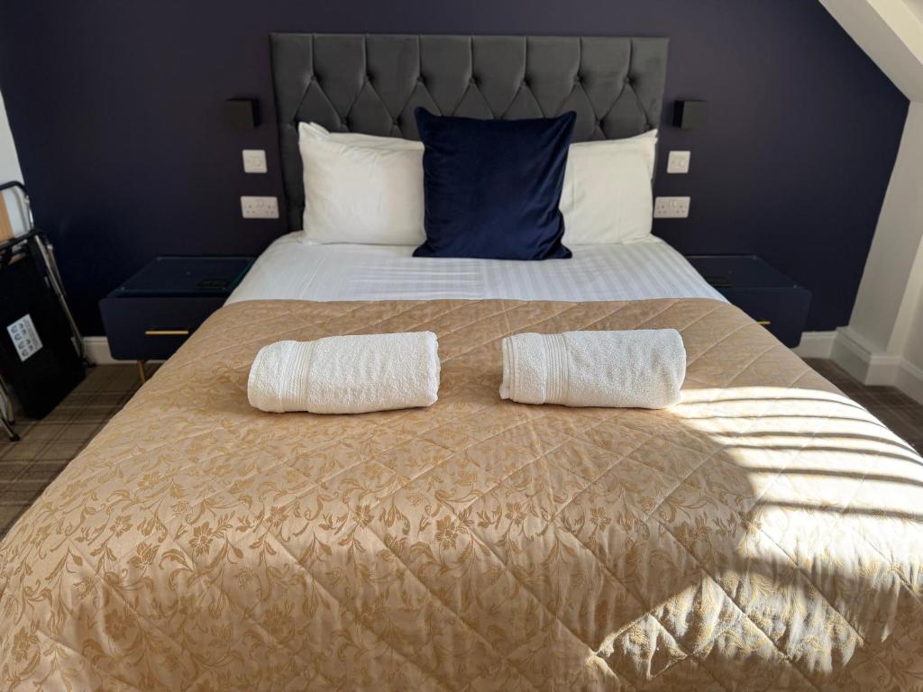Sandvilla Guesthouse - Double Room With Private Bathroom