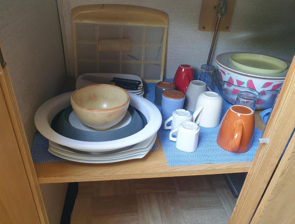 Photo de la galerie de l'établissement Mobil home chez un particulier pour 1 à 3 personnes à 800 m de la plage de Valras pas dans un camping, à Sérignan