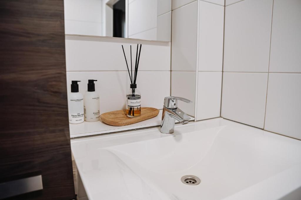 High Street Apartments - Resim 37