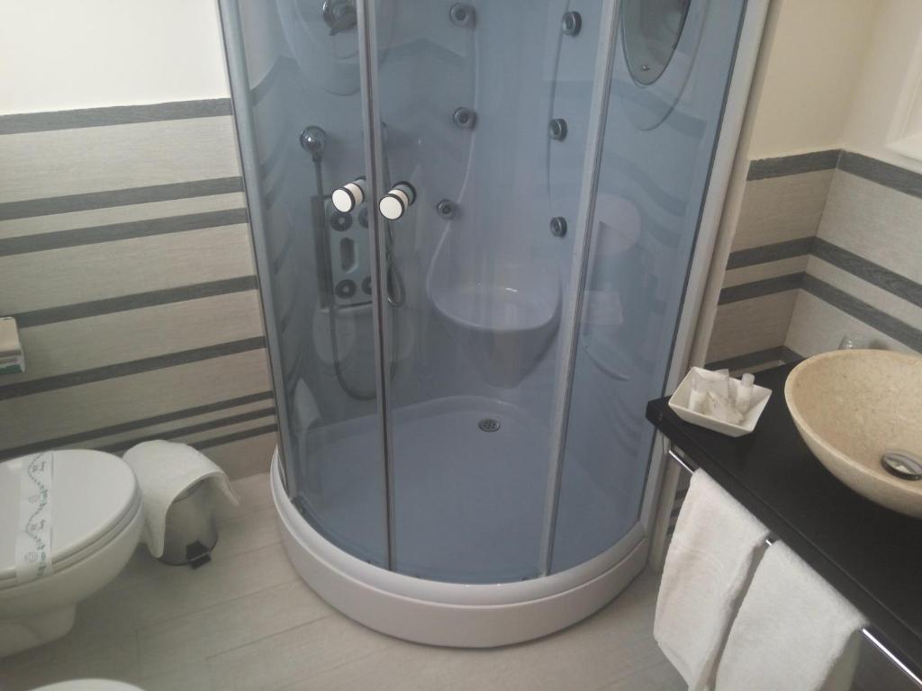 Koupelna v ubytování Mina Accomodation