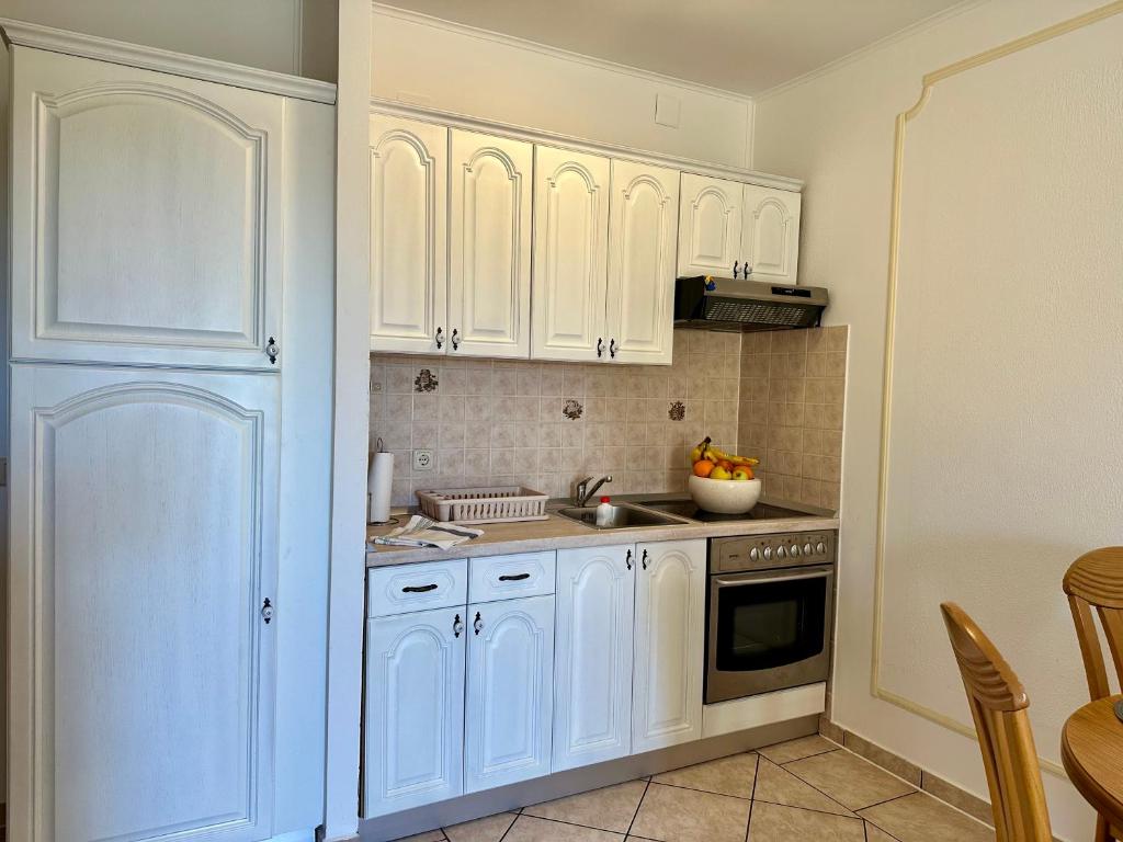 Colonia Apartments - 9