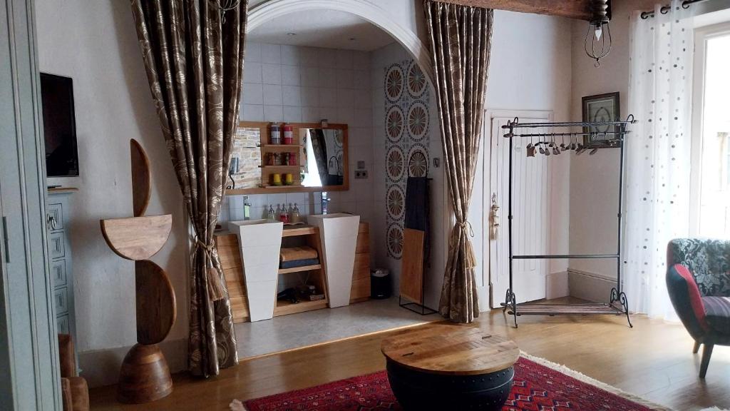 D'Ici et D'Ailleurs - 13