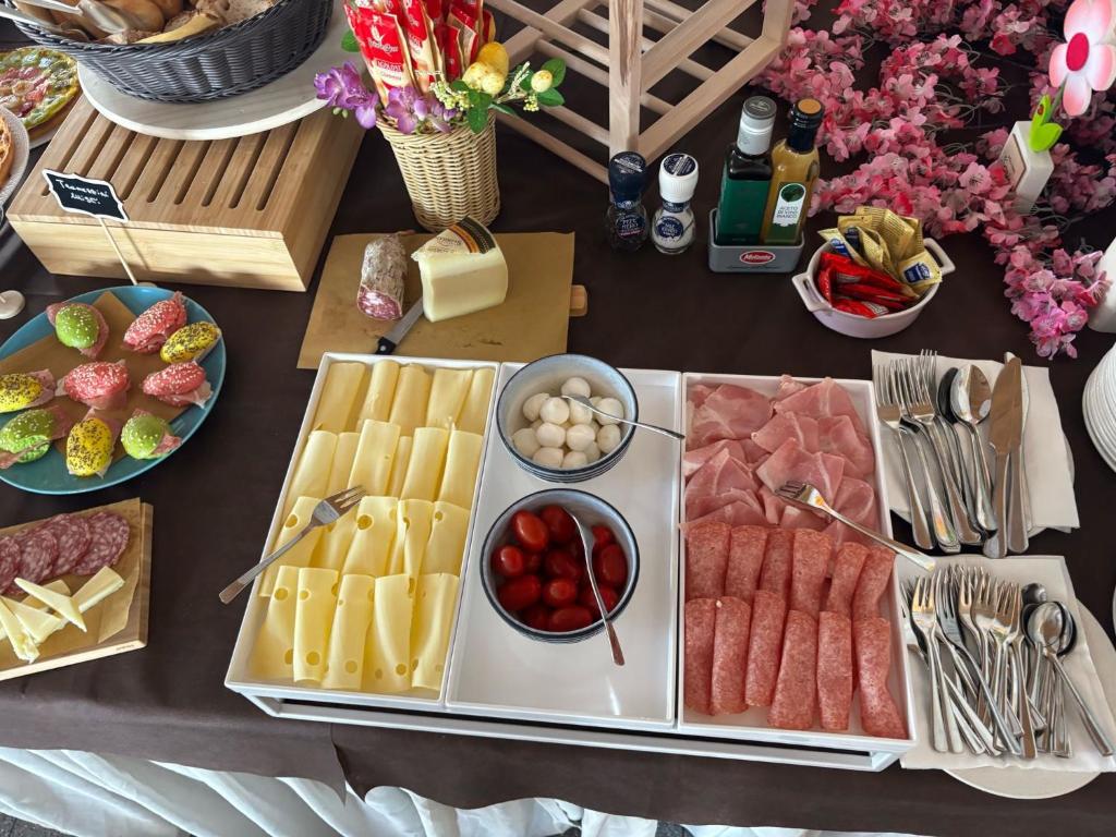 Hotel Garisenda B&B - in Centro a Riccione - - Resim 16