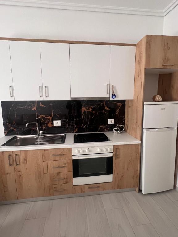 Klevis Apartment