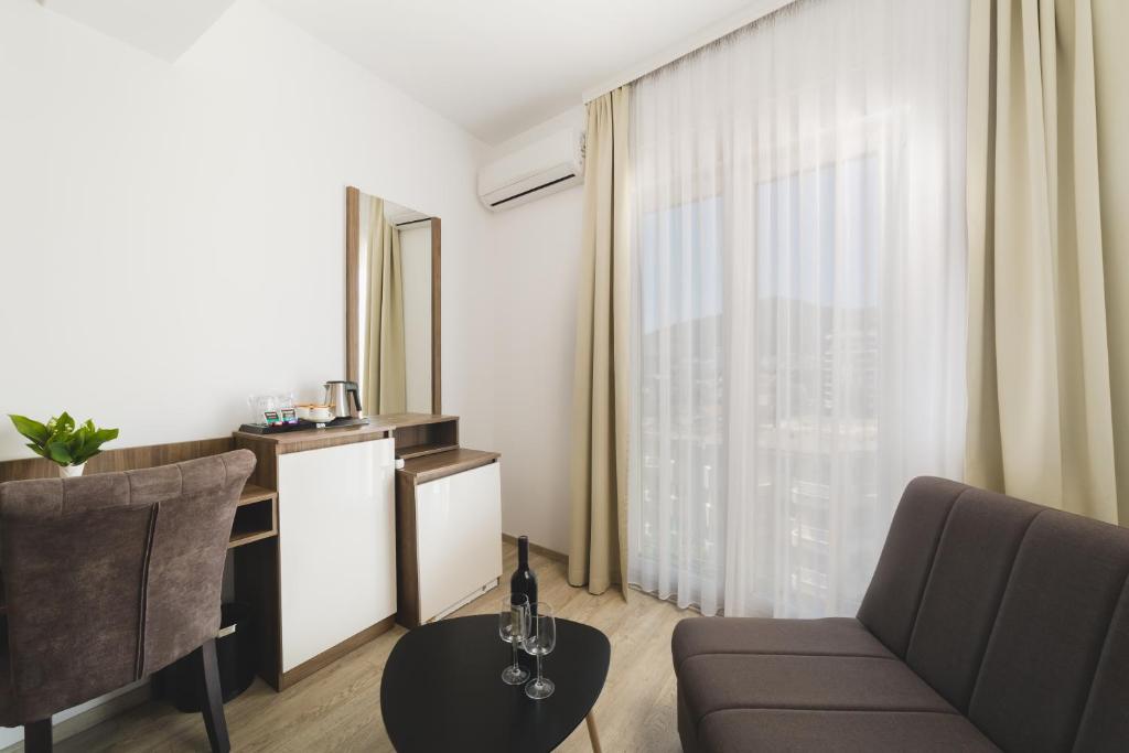 Hotel 219 Budva - 10