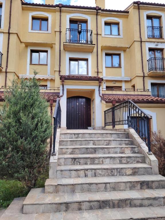 Budova, kde se apartmán nachází