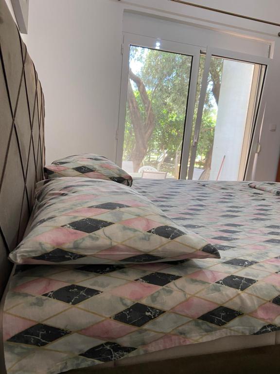Ein Bett oder Betten in einem Zimmer der Unterkunft Montebello Inn apartments