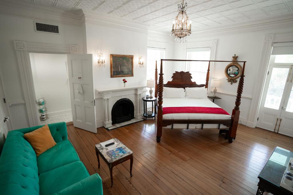 20 South Battery - Pringle Frost King