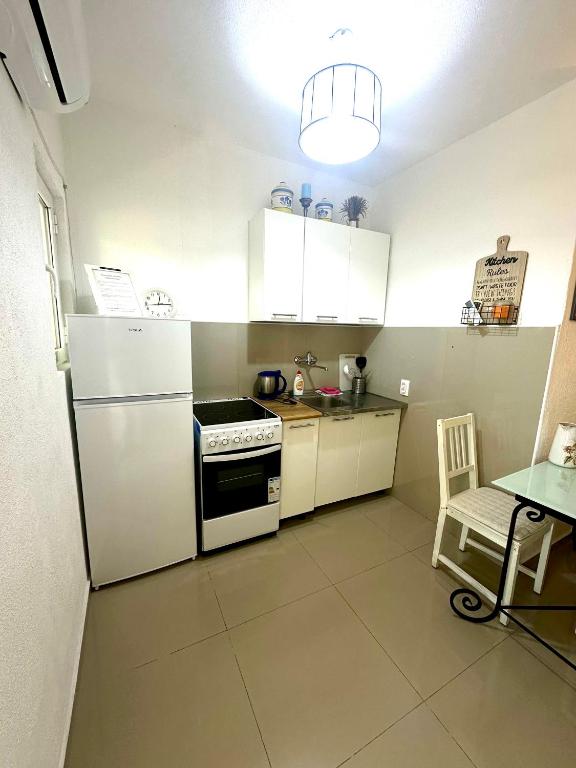 Kuhinja ili čajna kuhinja u objektu Apartments Mia Patria