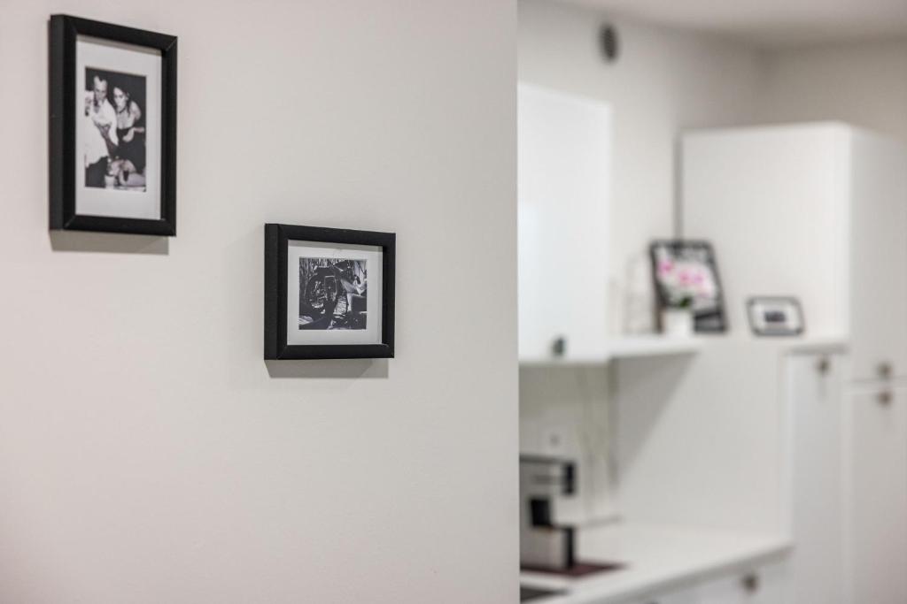 A kitchen or kitchenette at Chic House