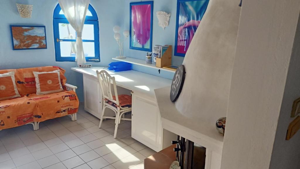 A seating area at CASA CALMA