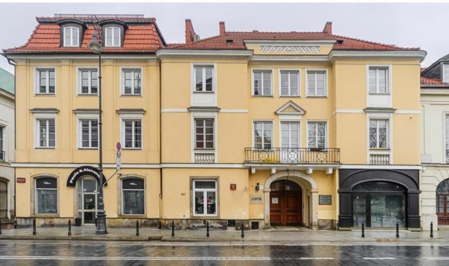 Budova, v ktorej sa apartmán nachádza
