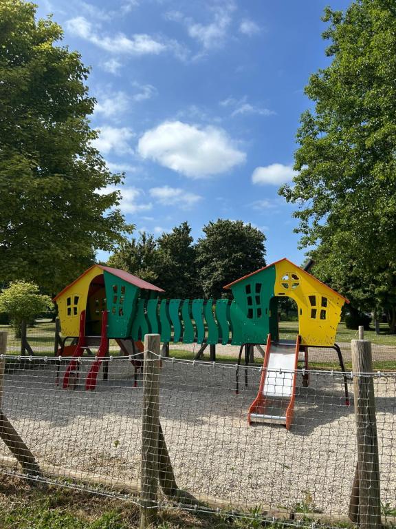 Fotografie z fotogalerie ubytování Camping les Marguerites v destinaci Gamaches