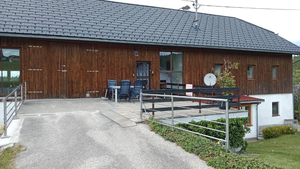 Budova, kde se prázdninový dům nachází