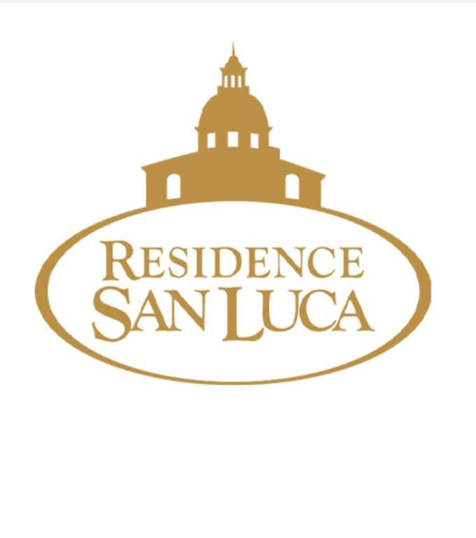 Certificato, attestato, insegna o altro documento esposto da Int 8 - Suite Ginevra by Residence San Luca