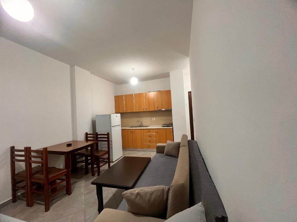 Mandis Apartments Shengjin