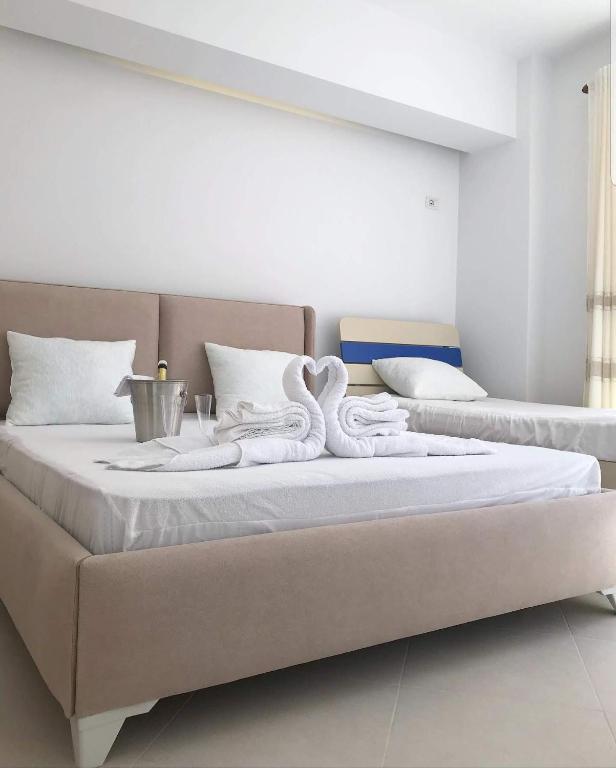 Twins Apartments Saranda