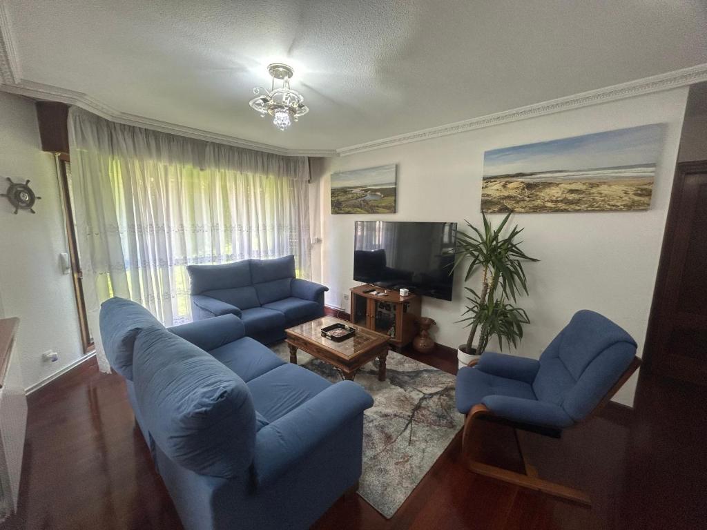 Χώρος καθιστικού στο APARTAMENTO VALDEARENAS