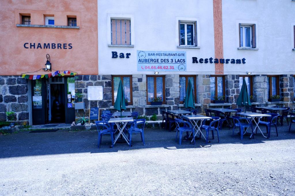 Restaurace v ubytování Auberge Des 3 Lacs