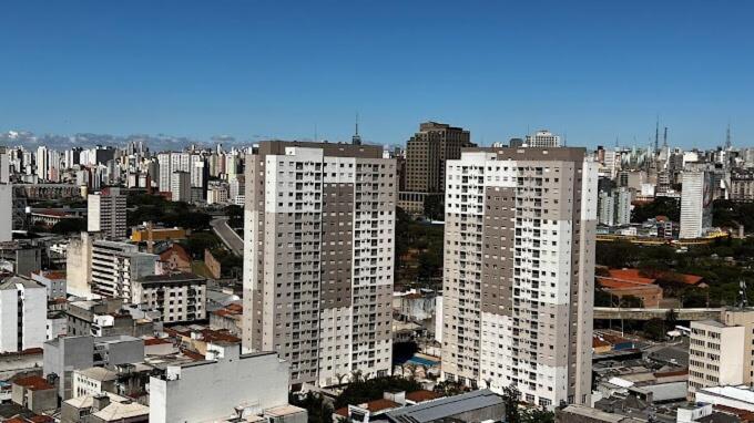 a view of a city with tall buildings at Apto 2dormitórios Empresa família CentroBrás in Sao Paulo