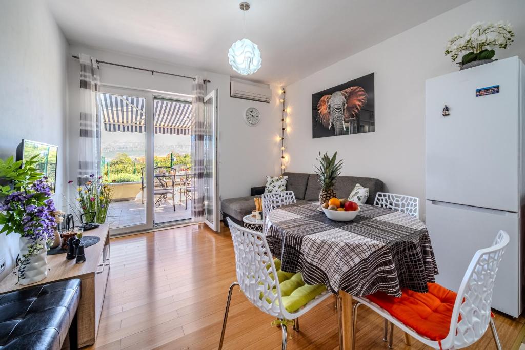 Posedenie v ubytovaní Apartman Elephant