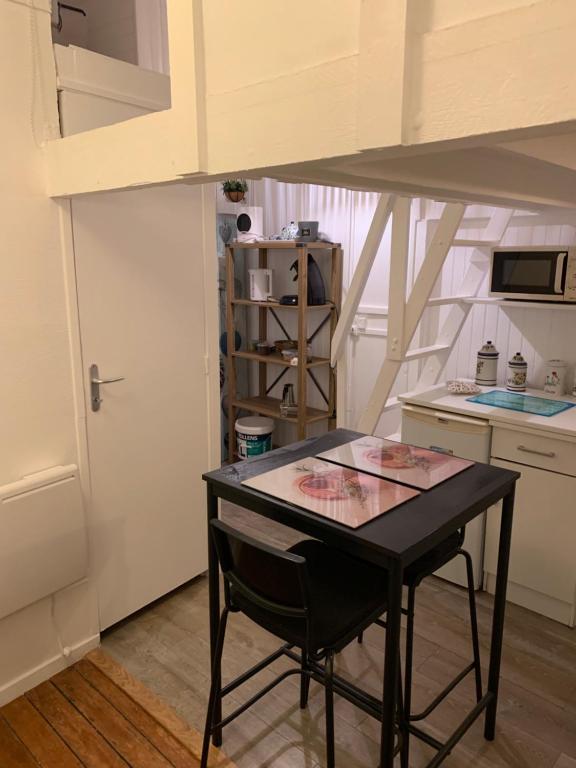 Kuchyň nebo kuchyňský kout v ubytování 45 Grande Rue