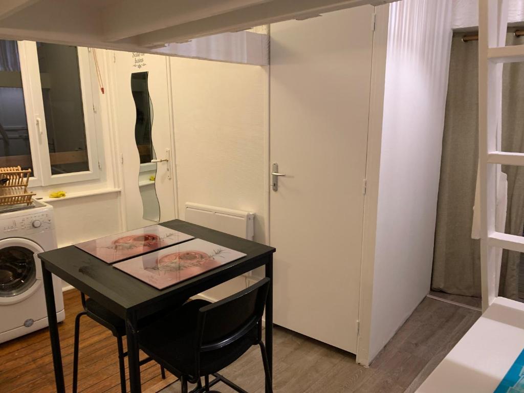 Kuchyň nebo kuchyňský kout v ubytování 45 Grande Rue