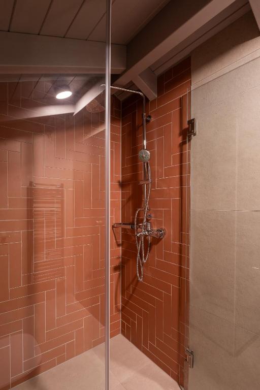 A bathroom at Ilvy Suites Sivota