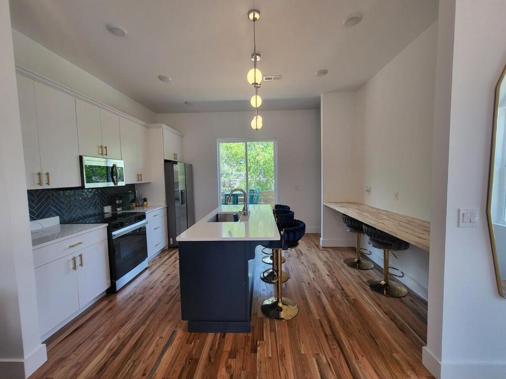 Foto dalla galleria di The Stunning Southside Escape! a Chattanooga