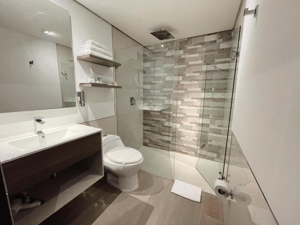 Koupelna v ubytování Hotel Loyds