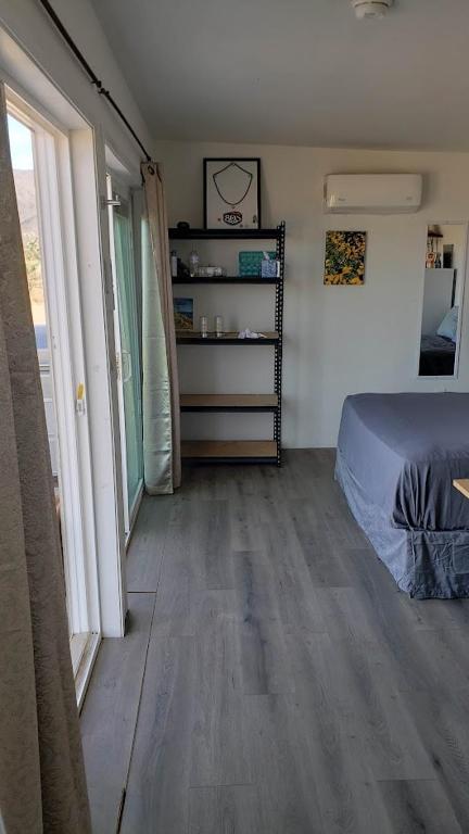 Imagen de la galería de Joshua Tree Tiny Home, en Yucca