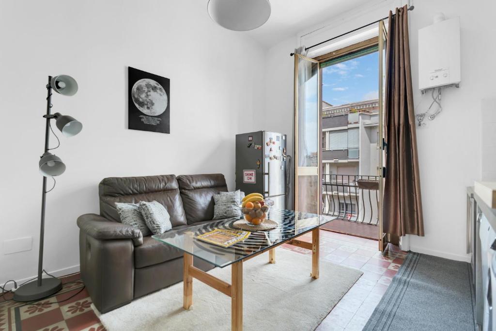 Metro Duomo & Stazione Centrale Loft free AC e fast WI-FI