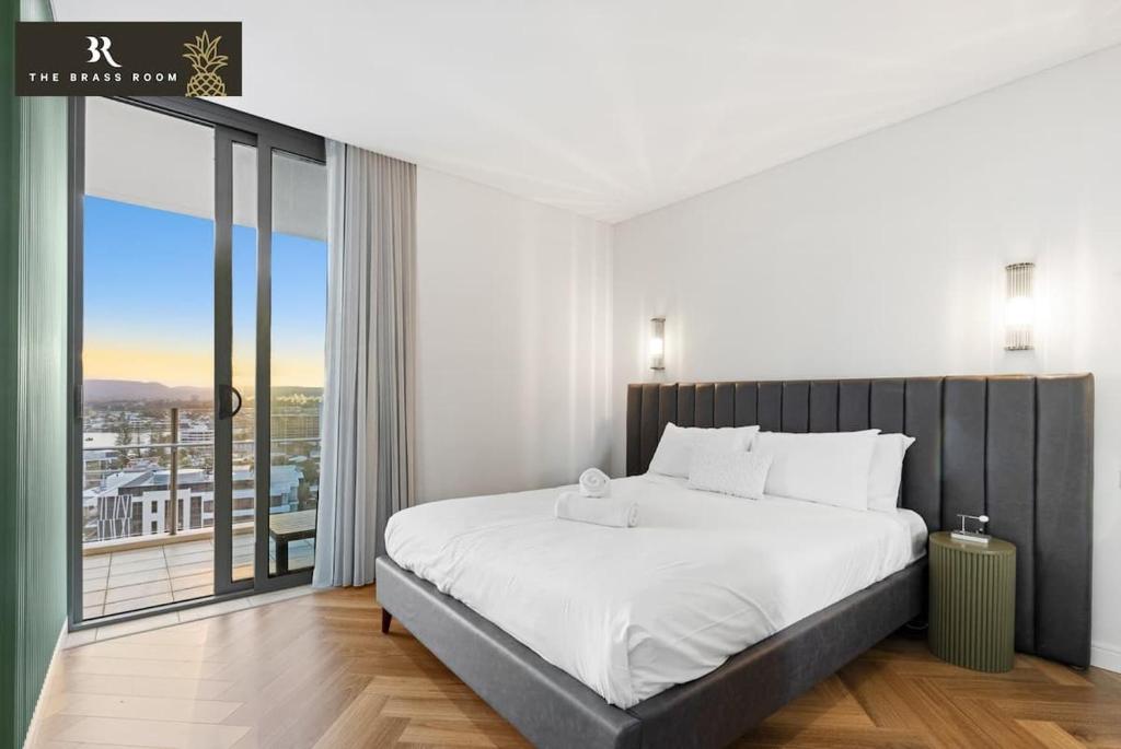 The Brass Pineapple Surfers Paradise 4217 - Wyndham Surfers Paradise photo