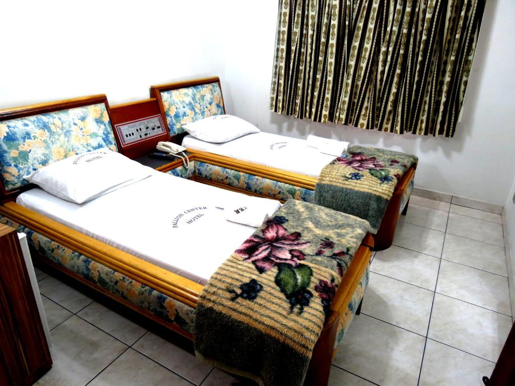  Hotel Pallion Center