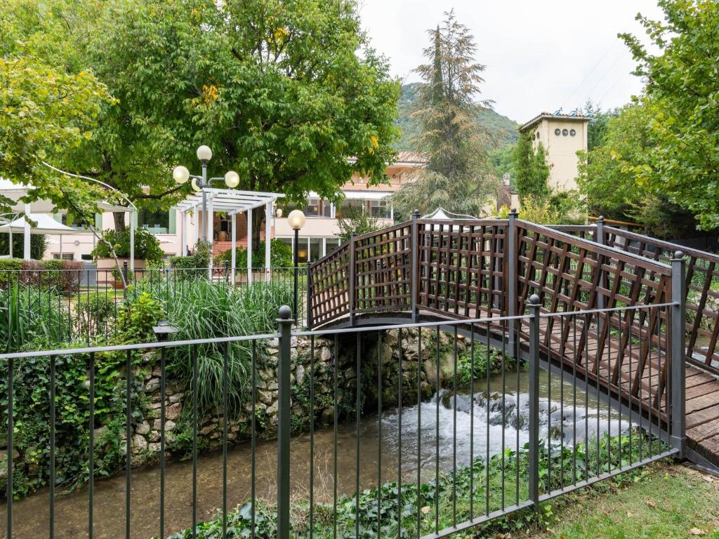 Zdjęcie z galerii obiektu Stunning Holiday Home in Foligno with Sauna w mieście Foligno