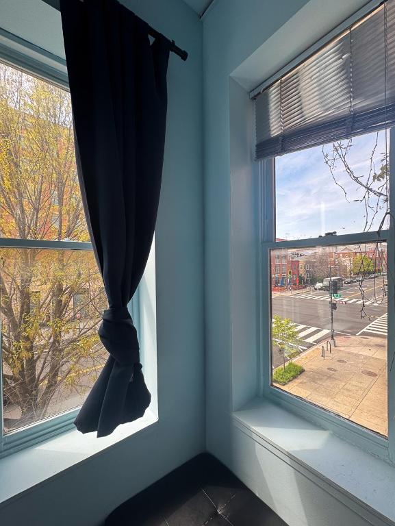 Balkón nebo terasa v ubytování U Street Capsule Hostel