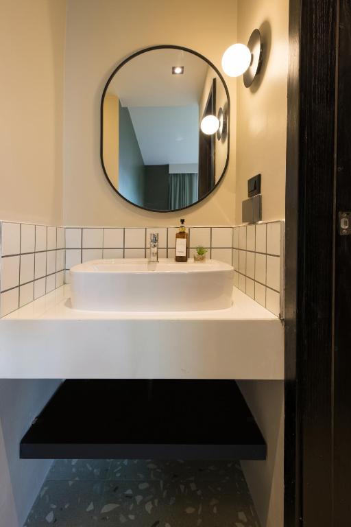 Syama Mansion Patong, an Aspira Collection - Resim 42