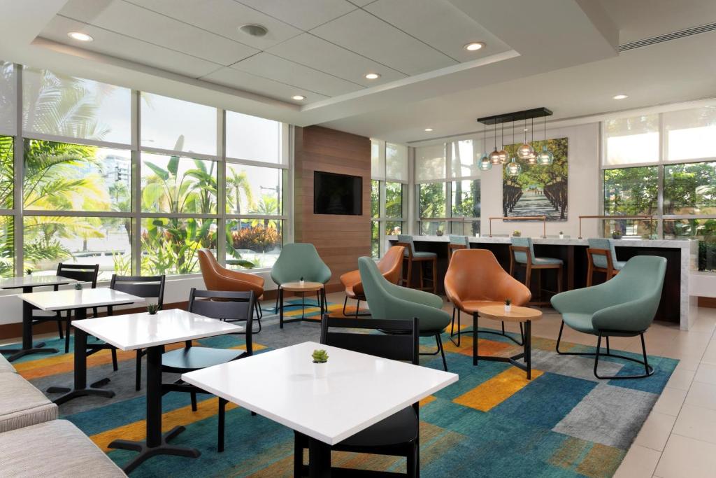 Posezení v ubytování Hyatt House San Juan