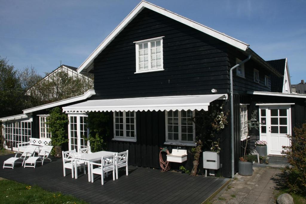 Villa Humlebæk B&B - Housity