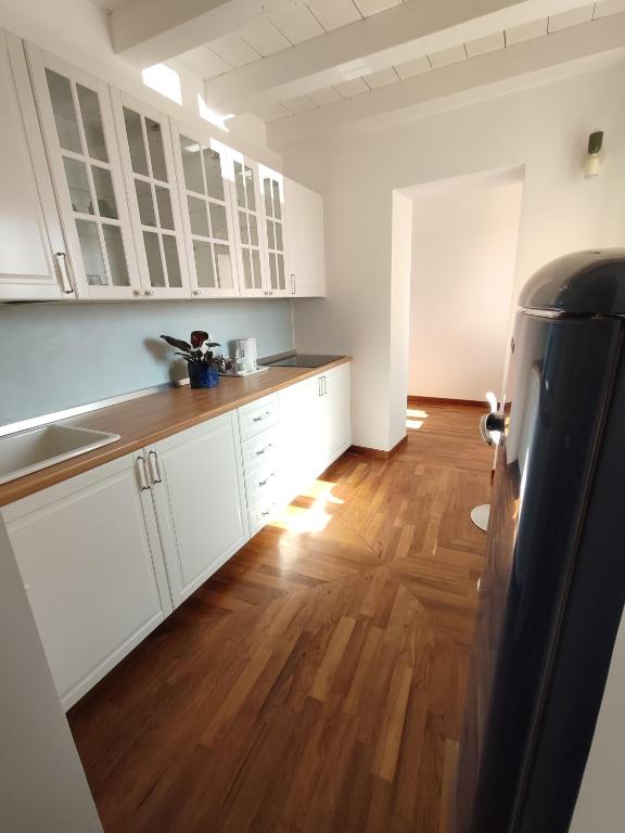 Kuchyň nebo kuchyňský kout v ubytování La Via della Giudecca