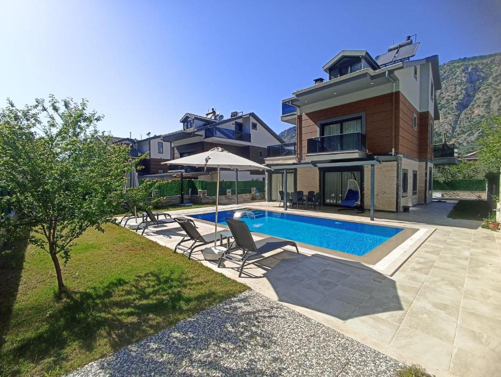 The swimming pool at or close to Villa KayaHan Göcek