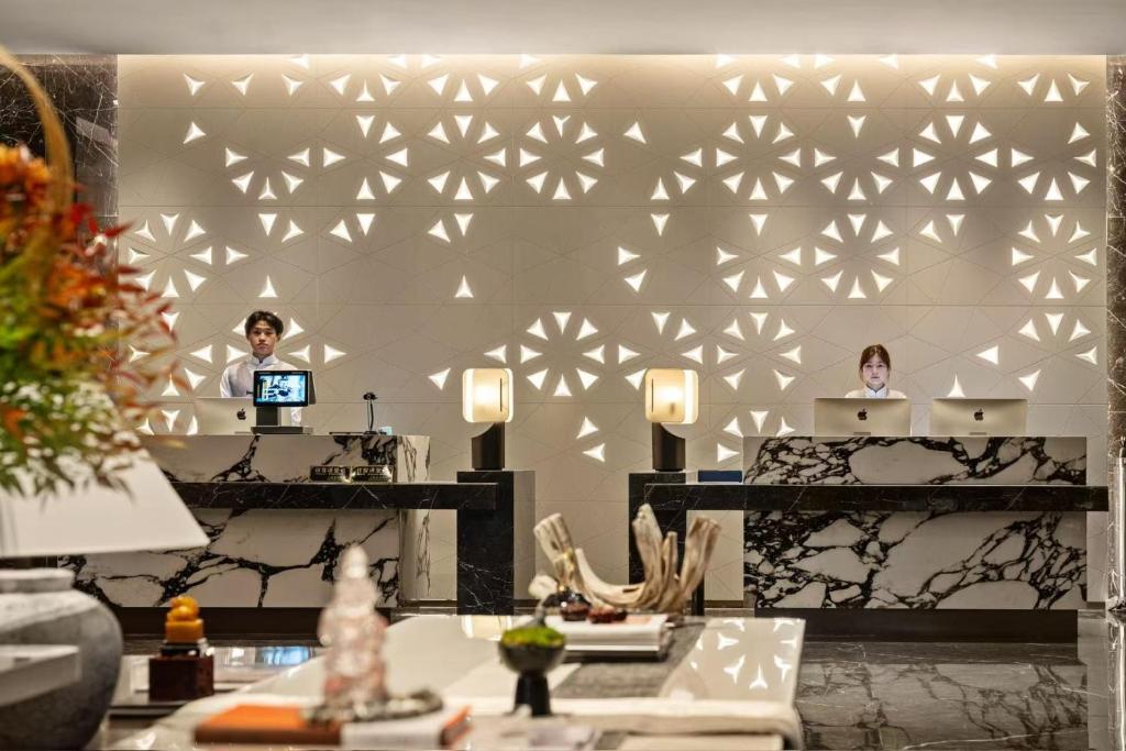 Fotografie z fotogalerie ubytování 上海虹桥荷逸唐酒店北新泾地铁站Shanghai Hongqiao Heyitang Hotel Beixinjing Subway Station Branch v Šanghaji