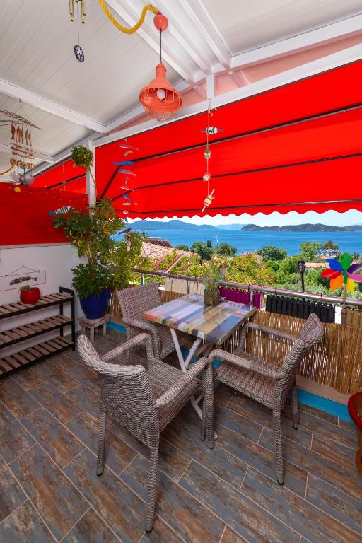Derin Mavi Suit Butik Otel - Queen Suite With Sea View