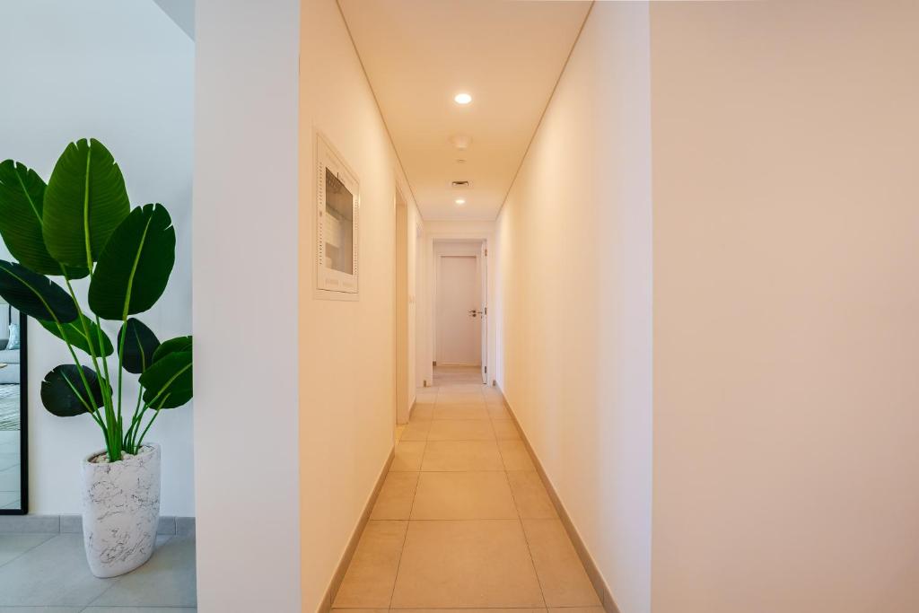 تصویر اتاق‌های Peaceful 2BR Retreat Near Burj Al Arab - تصویر ۲