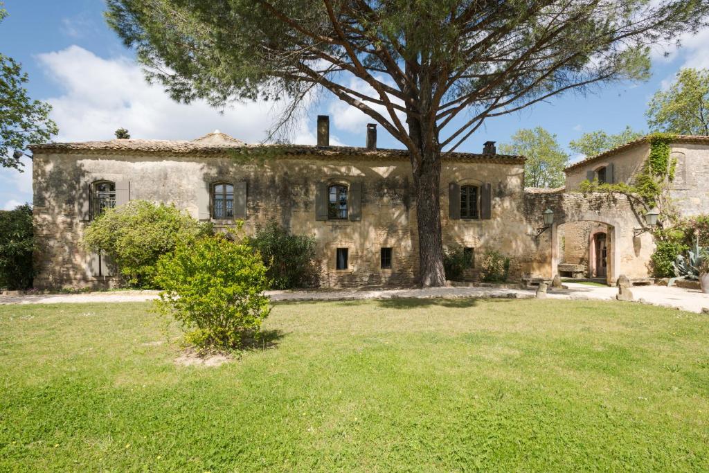 Zahrada ubytování Hôtel & Restaurant de charme - La Bégude Saint-Pierre