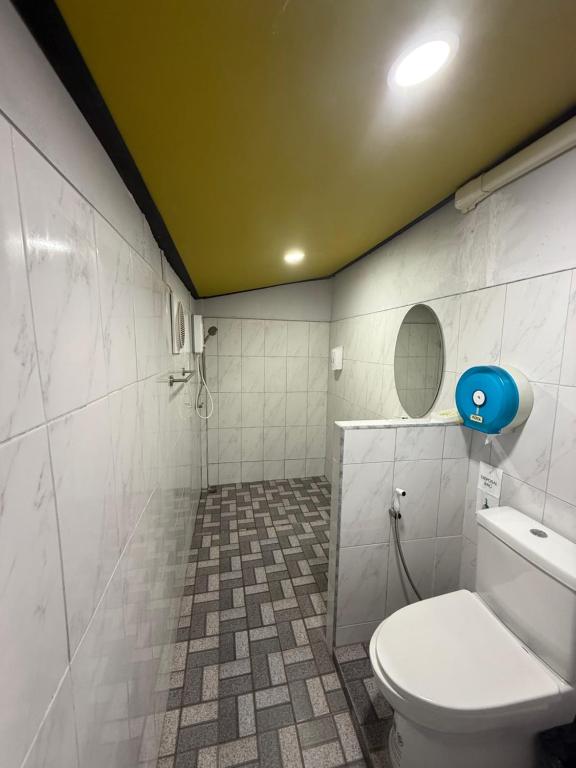 Koupelna v ubytování Baan Suan Nam Resort