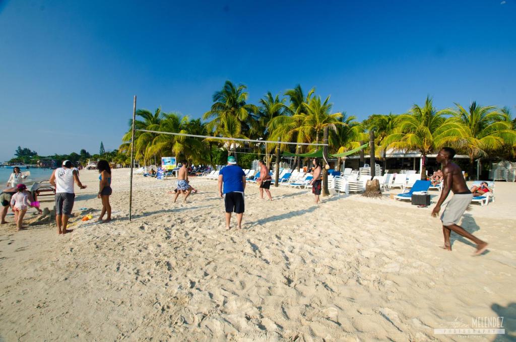 Hosté ubytování Hotel Henry Morgan All Inclusive