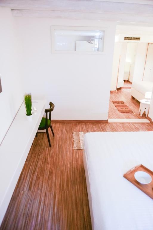 Postel nebo postele na pokoji v ubytování Hotel Old Sarajevo