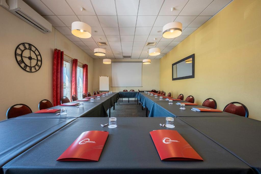 Konferenční prostory v ubytování The Originals City, Hôtel du Faucigny, Cluses Ouest